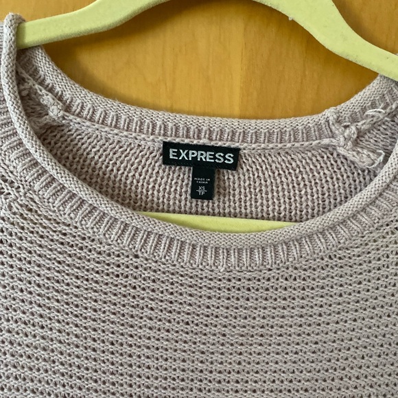 Express Sweater - Picture 3 of 3